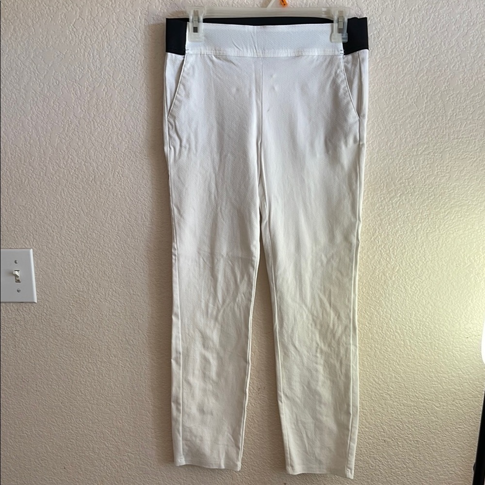 Vera Wang White Skinny Pants with Black Accents